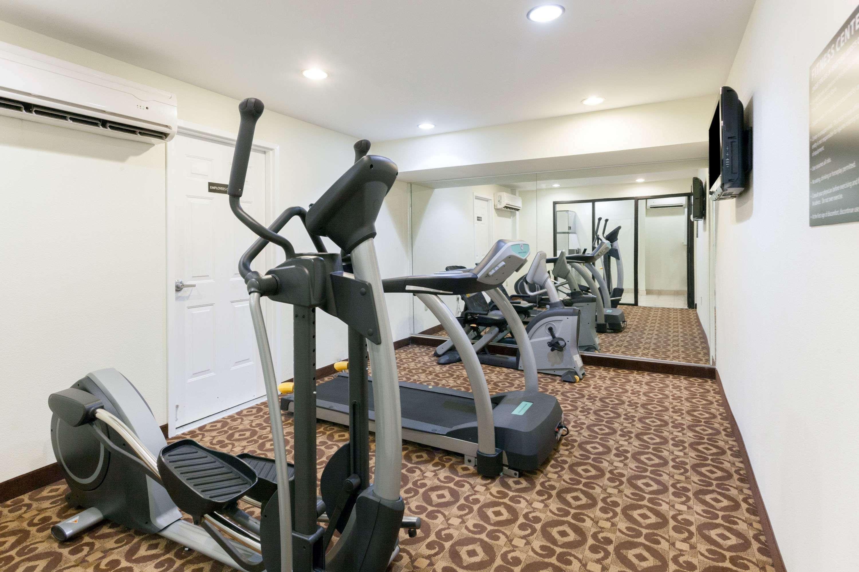 Super 8 By Wyndham Decatur/Dntn/Atlanta Area Ξενοδοχείο Εξωτερικό φωτογραφία